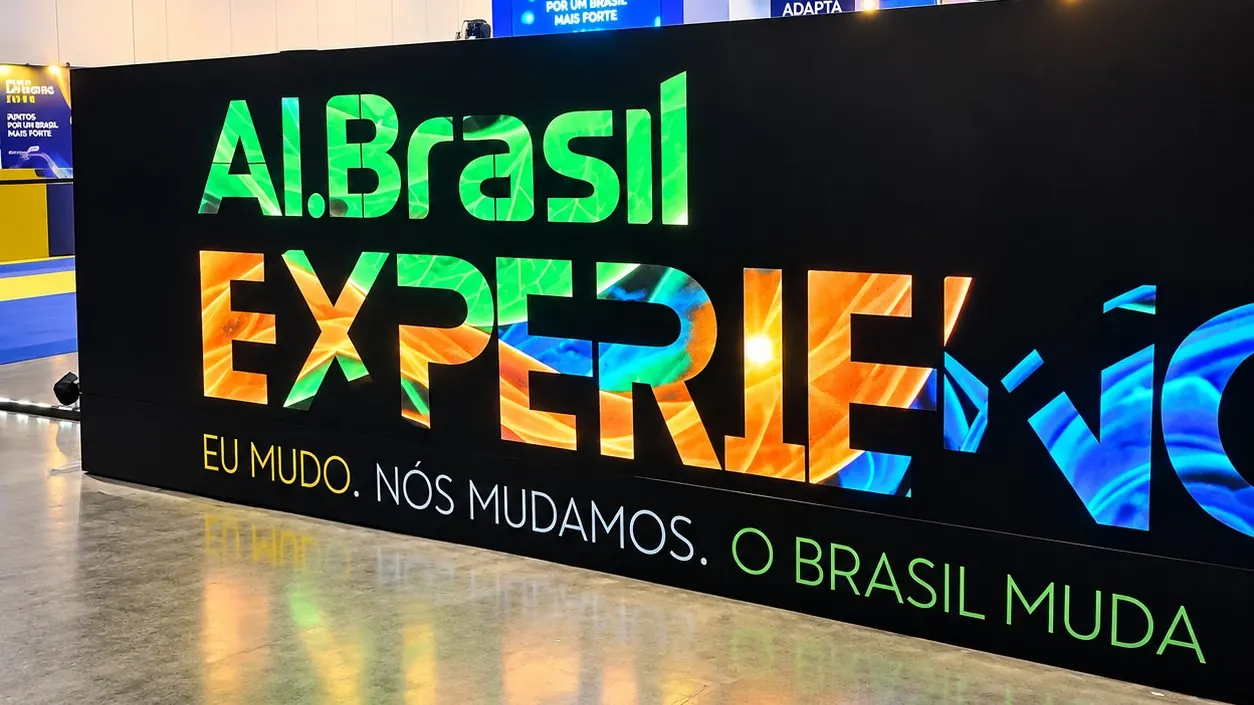 Letreiro do AI Brasil Experience 2026 no Distrito Anhembi